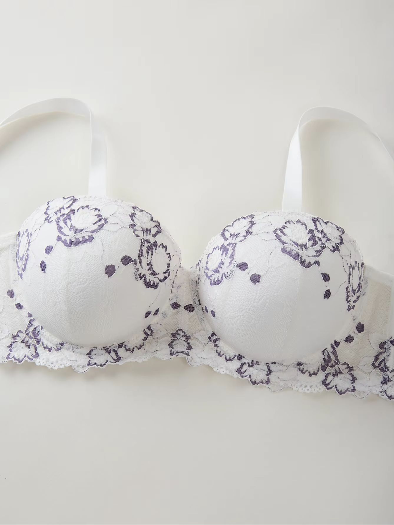 Plus Size Lace & Embroidery Wo - огляд і ціна Push Up Bra Padded
